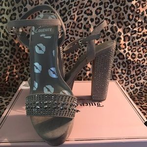 Exclusive JUICY COUTURE platform heels